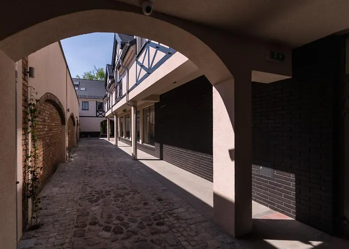 Gosciniec Kasztel U Gostla Inn Murowana Goslina