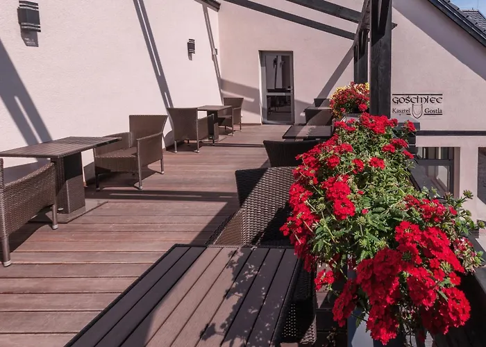 Inn Gosciniec Kasztel U Gostla 3*